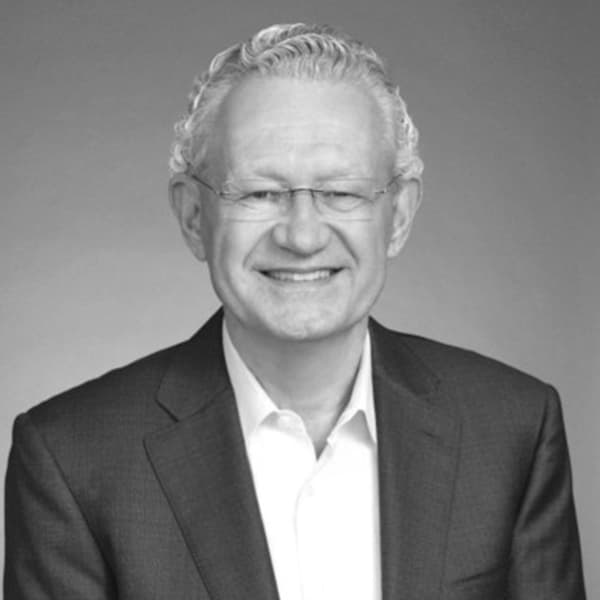 Photograph of Aart de Geus