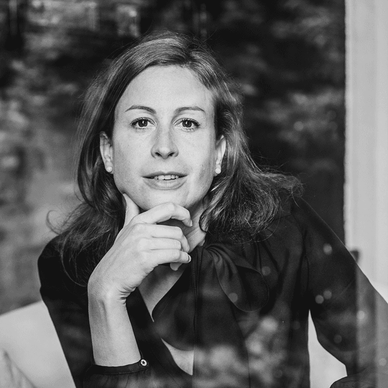 Photograph of Caroline Van Cauwelaert