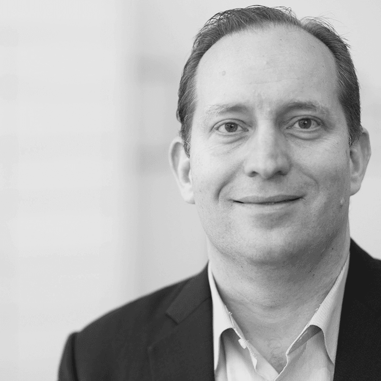 Photograph of Steven Scheer